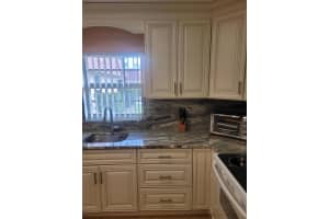 596 Laconia Circle, Lake Worth, FL 33467 Sold 12/27/24