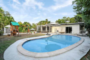 801 Snowden Drive, Lake Worth Beach, FL 33461 Sold 01/17/25