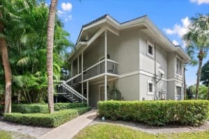 11863 Wimbledon Circle 542, Wellington