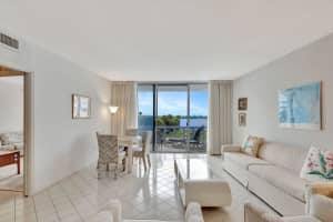 2760 S Ocean Boulevard 316, Palm Beach, FL 33480 Sold 04/08/25