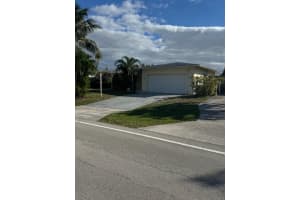 3914 Holly Drive, Palm Beach Gardens, FL 33410 Sold 03/19/25