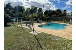 3914 Holly Drive, Palm Beach Gardens, FL 33410 Sold 03/19/25