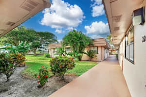 226 Seville J J, Delray Beach, FL 33446 Sold 03/20/25