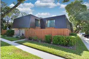 5760 SE Windsong Lane 307, Stuart, FL 34997 Sold 09/03/25