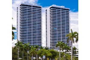 525 S Flagler Drive 21a, West Palm Beach, FL 33401 Sold 06/27/25
