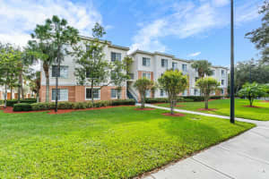 4104 Myrtlewood Circle E, Palm Beach Gardens, FL 33418 Sold 01/07/25