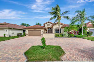 9218 Isles Cay Drive, Delray Beach, FL 33446 Sold 02/28/25