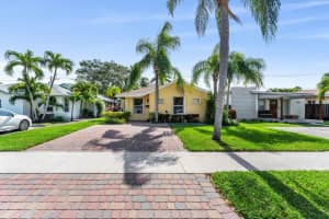 1644 Jackson Street, Hollywood, FL 33020 Sold 12/27/24