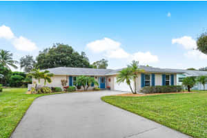 9792 SE Little Club Way S, Tequesta, FL 33469 Sold 03/07/25