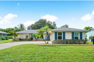 9792 SE Little Club Way S, Tequesta, FL 33469 Sold 03/07/25