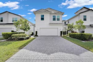 1010 Azul Court, Deerfield Beach, FL 33064 Sold 02/12/25