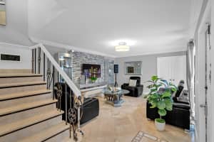 861 Springdale Circle, Palm Springs, FL 33461 Sold 12/30/24