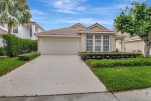 1030 Delray Lakes Drive, Delray Beach, FL 33444 Sold 01/31/25