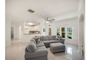 5015 Fairways Circle 205, Vero Beach, FL 32967 Sold 02/25/25