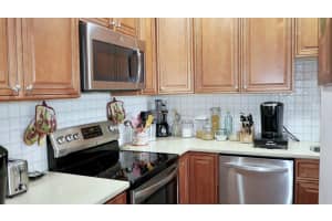 MLS# R11038261, Delray Beach, Florida 33445