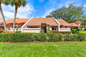 3502 SE Sandpiper Circle, Port Saint Lucie, FL 34952 Sold 07/30/25