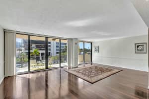 4200 N Ocean Drive 2-202, Singer Island, FL 33404 - MLS#R11038355