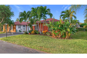 533 SE 28th Circle 533, Boynton Beach, FL 33435 Sold 06/30/25