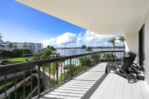 2778 S Ocean Boulevard 303n, Palm Beach, FL 33480 Sold 03/18/25
