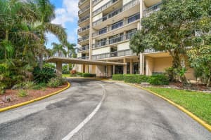 2425 Presidential Way 1404, West Palm Beach, FL 33401 Sold 03/28/25