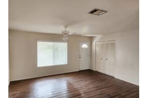 531 SE Tanner Avenue, Port Saint Lucie, FL 34984 Sold 01/27/25