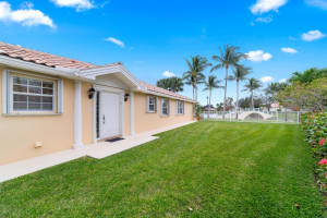 8244 Cozumel Lane, Wellington, FL 33414 Sold 03/27/25