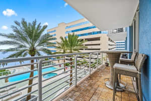 1551 N Flagler Drive 712, West Palm Beach, FL 33401 Sold 03/03/25