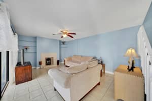 171 Woodland Road, Palm Springs, FL 33461 Sold 01/07/25
