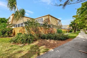 4376 Hazel Avenue B, Palm Beach Gardens, FL 33410 Sold 01/09/25