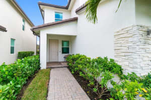 1537 Verawood Lane, Delray Beach, FL 33445 Sold 01/30/25