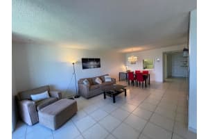 250 NW 67th Street 320, Boca Raton, FL 33487 Sold 02/14/25