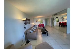250 NW 67th Street 320, Boca Raton, FL 33487 Sold 02/14/25