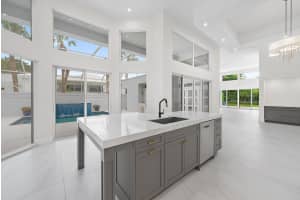 103 Waters Edge Drive, Jupiter, FL 33477 Sold 01/15/25