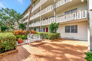 2502 Antigua Terrace H4, Coconut Creek, FL 33066 Sold 04/07/25
