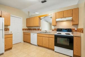 511 SW Deer Run, Port Saint Lucie, FL 34953 Sold 02/27/25