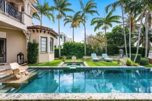813 N Atlantic Drive, Lantana, FL 33462 Sold 09/17/25