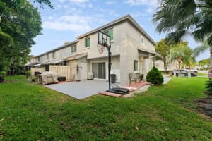 1423 SW 48th Terrace, Deerfield Beach, FL 33442 Sold 01/15/25