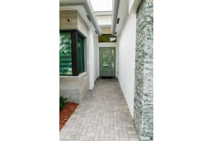 8544 Apple Falls Lane, Boca Raton, FL 33496 Sold 02/17/25