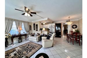 273 Sheffield L, West Palm Beach, FL 33417 Sold 03/12/25