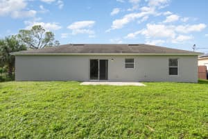 7956 102nd Av Avenue, Vero Beach, FL 32967 Sold 02/10/25