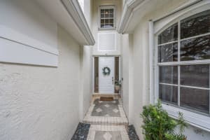 423 Meadowlark Drive, Jupiter, FL 33458 Sold 03/04/25