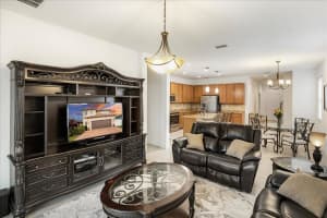 140 SE Via Visconti, Port Saint Lucie, FL 34952 Sold 02/04/25