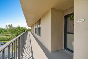 17 Royal Palm Way 503, Boca Raton, FL 33432 Sold 06/20/25