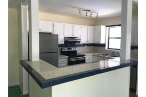 525 Dotterel Road 35c, Delray Beach, FL 33444 Sold 04/10/25