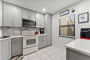 3233 Carambola Circle S 23117, Coconut Creek, FL 33066 Sold 03/21/25