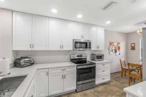 25 Stratford Drive D, Boynton Beach, FL 33436 - MLS#R11039089