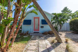 322 N D Street, Lake Worth Beach, FL 33460 Sold 05/08/25