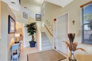 301 Resort Lane, Palm Beach Gardens, FL 33418 Sold 09/30/25