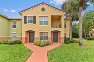 10306 S Fox Trail Road 906, West Palm Beach, FL 33411 Sold 02/14/25