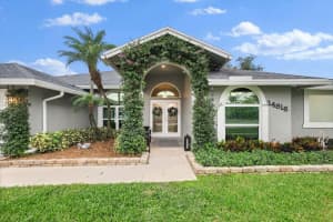 14816 Paddock Drive, Wellington, FL 33414 Sold 01/21/25